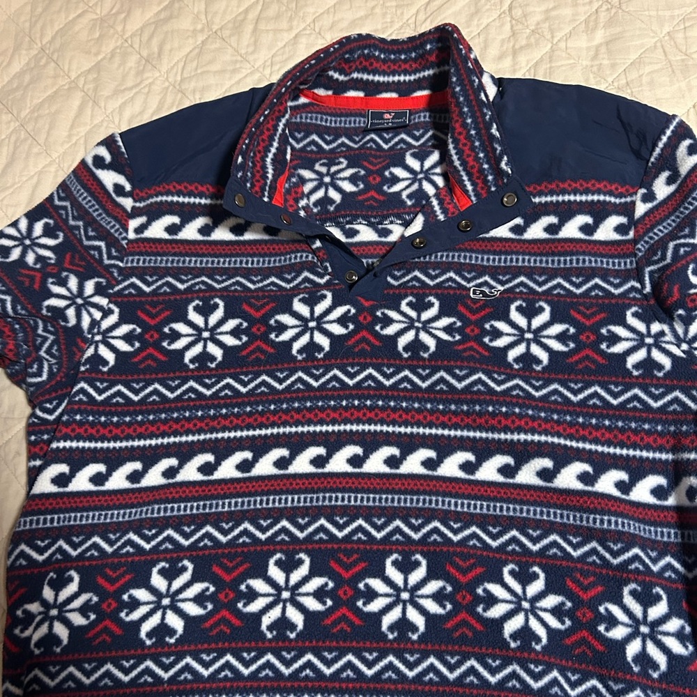 men’s vineyard vines fleece lightly used size large.